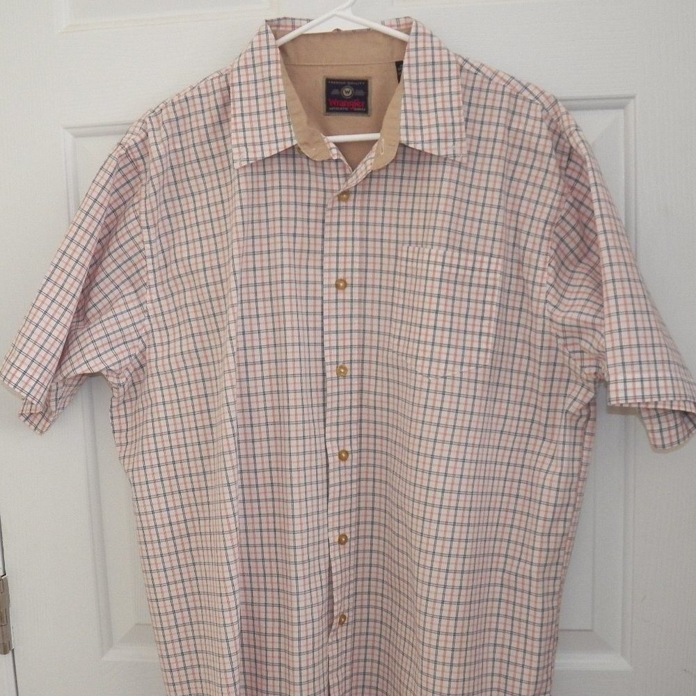 Wrangler Plaid Short Sleeve Button Front Shirt, Lg